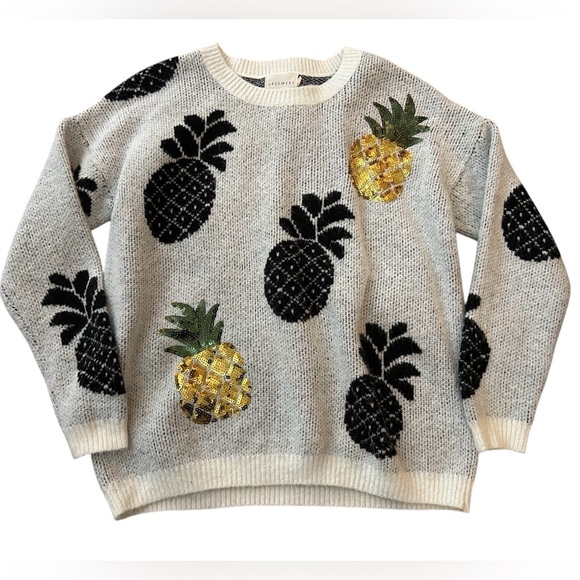 Gray Sweater with Pineapple Design - Picture 1 of 5